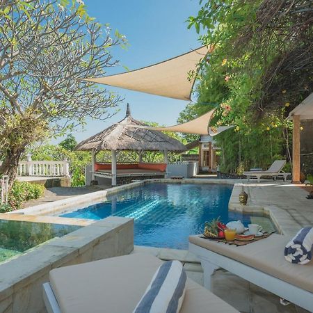 Villa Dinding Batu Сингараджа Экстерьер фото