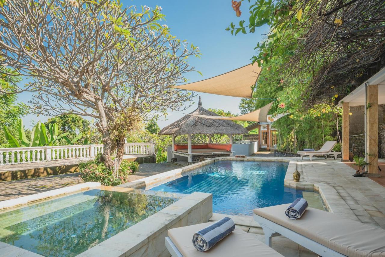 Villa Dinding Batu Сингараджа Экстерьер фото