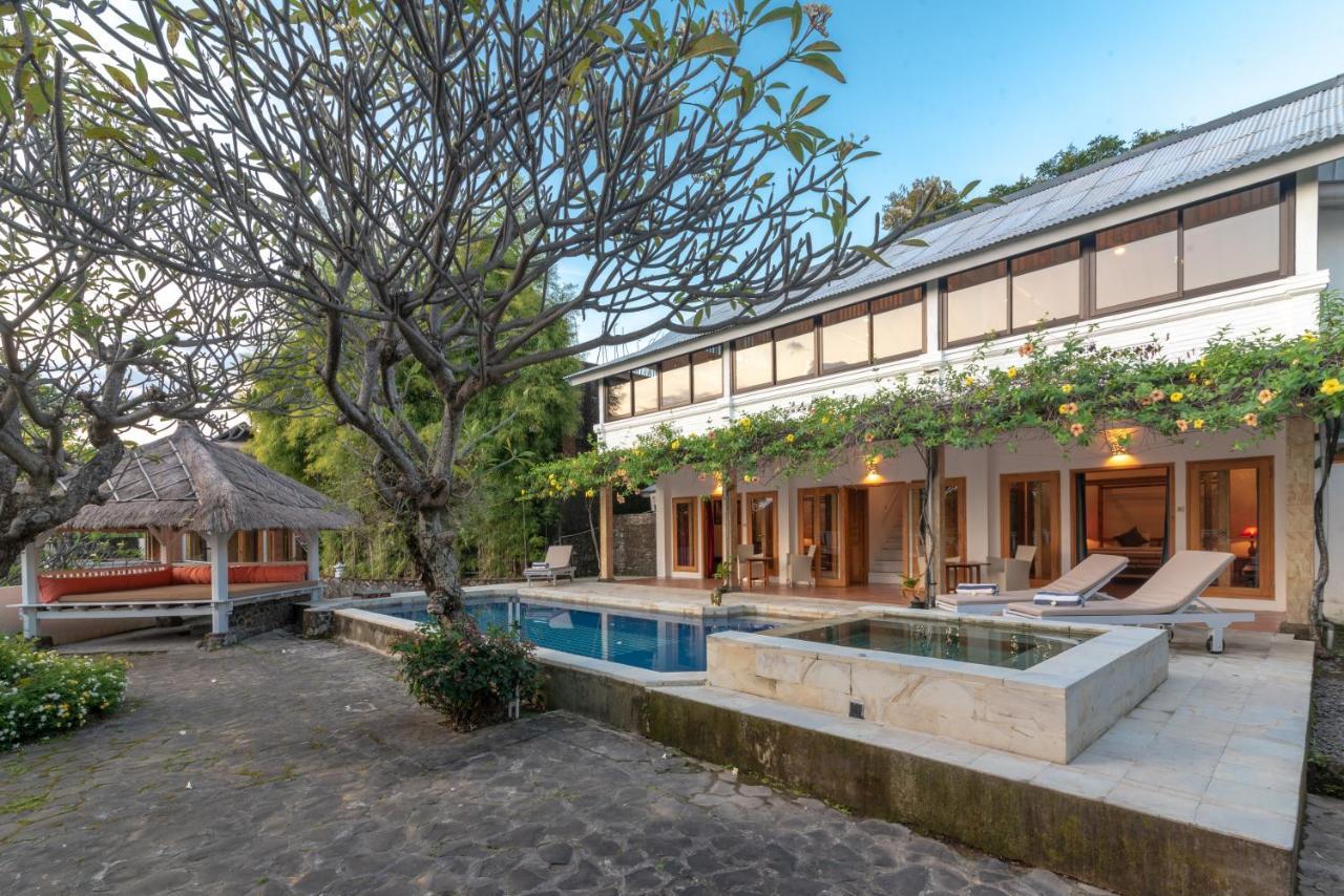Villa Dinding Batu Сингараджа Экстерьер фото