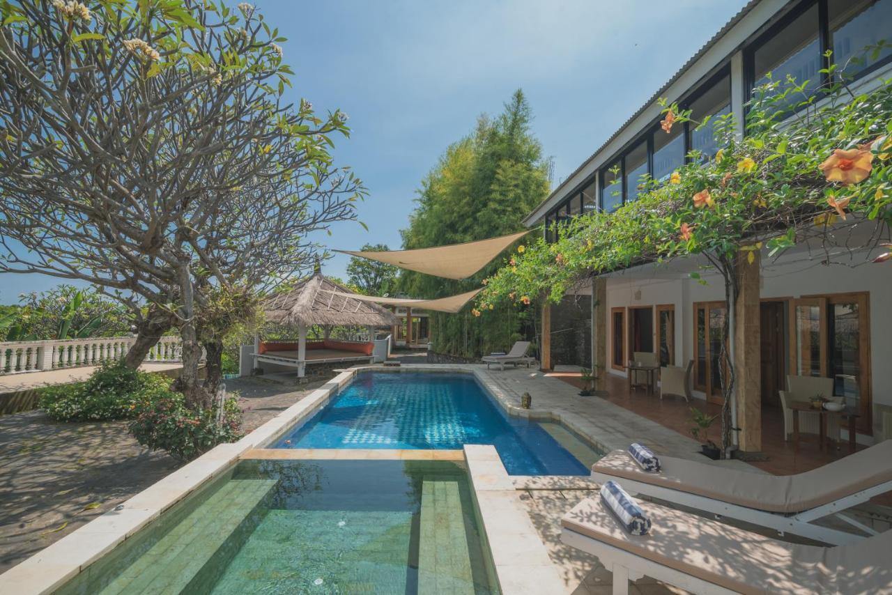 Villa Dinding Batu Сингараджа Экстерьер фото