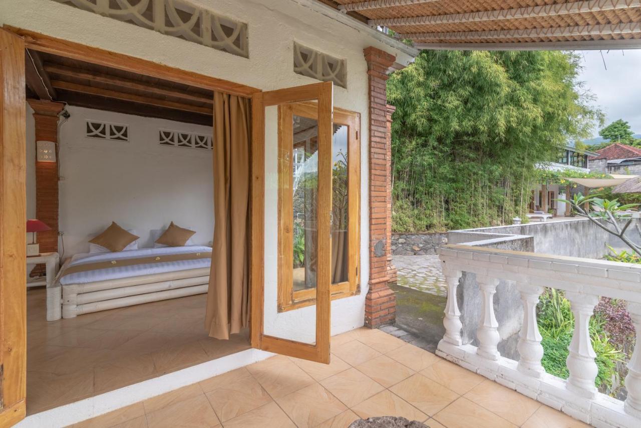 Villa Dinding Batu Сингараджа Экстерьер фото