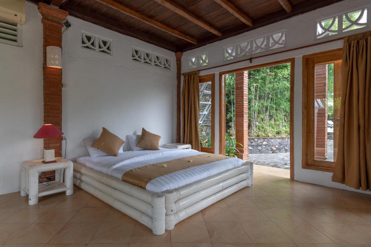 Villa Dinding Batu Сингараджа Экстерьер фото