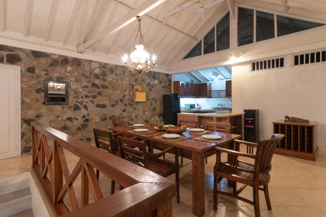 Villa Dinding Batu Сингараджа Экстерьер фото